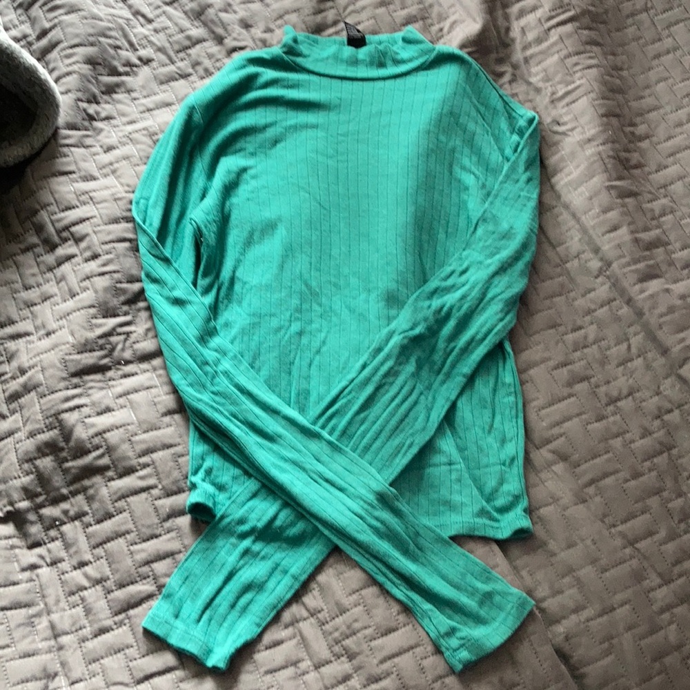 FOREVER 21 LONG SLEEVE